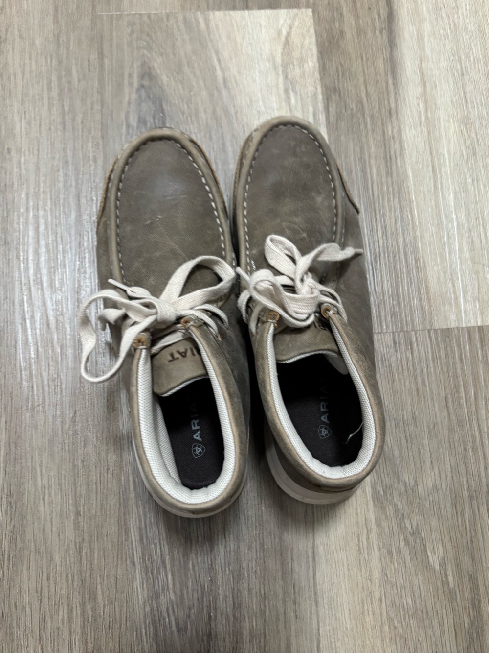 Ariat Hilo High Top Booties